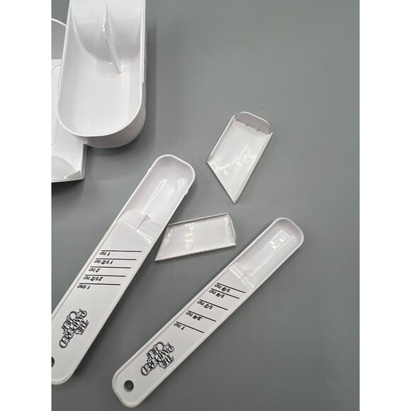 Pampered Chef Adjustable Measuring Spoon Cup Set Tablespoon Teaspoon Cup White - Picture 3 of 8